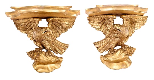 Fine Near Pair of George III Carved Giltwood Eagle and Conch Shell Figural Wall Brackets
