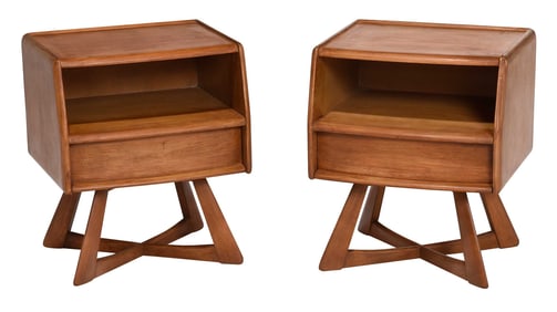 Pair of Mid-Century Modern Heywood-Wakefield Side Tables