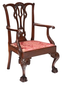 Extremely Rare Philadelphia Chippendale Carved Mahogany Hairy Paw Foot Armchair