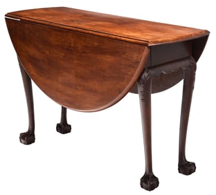 Massachusetts Chippendale Shell and Bellflower Carved Mahogany Drop Leaf Table