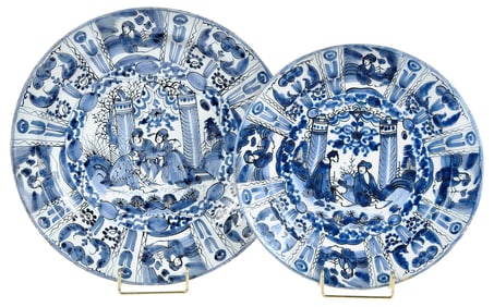 Two Dutch Delft Kraakware Style Plates
