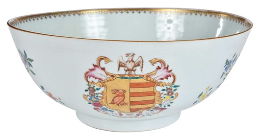 David Howard Illustrated Chinese Export Armorial Porcelain Bowl, Munro and Poyntz
