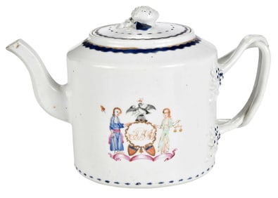 Chinese Export Porcelain Covered Teapot, New York State