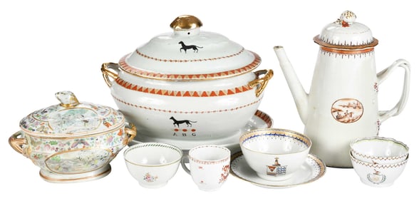 19 Pieces of Assorted Chinese Export Porcelain