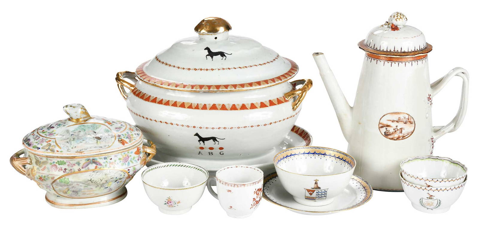 19 Pieces of Assorted Chinese Export Porcelain