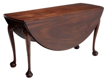 Fine American Chippendale Mahogany Drop Leaf Table