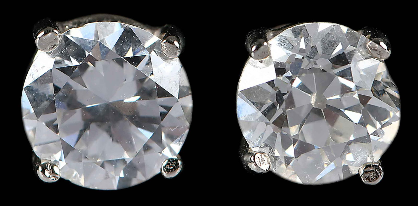 14kt. Pair of Solitaire Diamond Earrings - GIA (1 of 9)