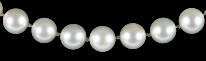 14kt. Cultured Pearl Strand, with Emerald Clasp