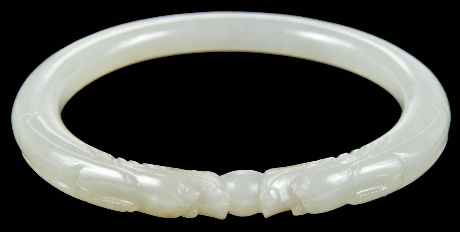 Chinese Jade Bangle With Carved Dragon Heads and Pearl (1 of 8)
