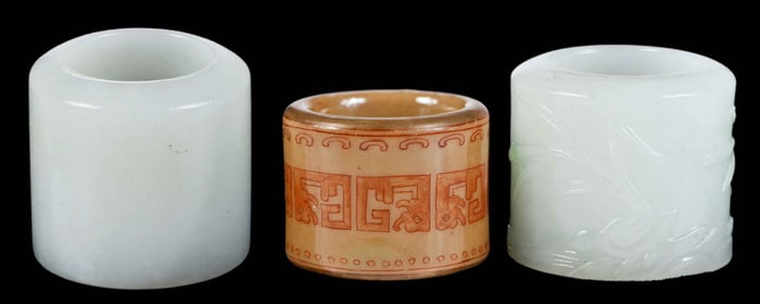 Three Archer's Rings, Jade and Glass