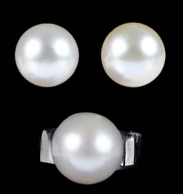 14kt. Large Cultured Pearl Earrings and Ring Set