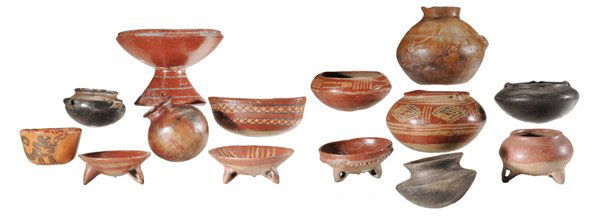 Fourteen Pre-Columbian Pottery Table: Artifacts primarily Mexico, circa 400-11 BC and newer, including four Chupicuaro tripod footed redware effigy vessels and shallow bowls, largest 2-3/4 x 7-1/2 in., smallest 3-7/8 x 5-1/4 in., [two wit