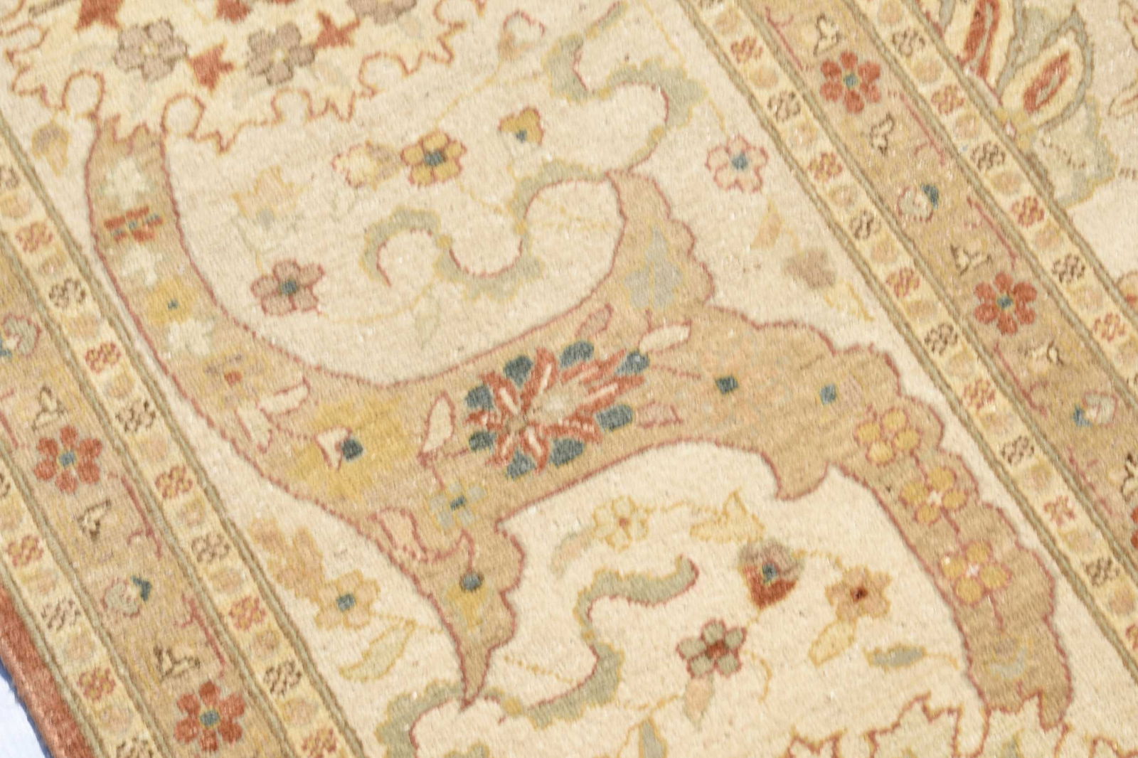 Tabriz Carpet - 10