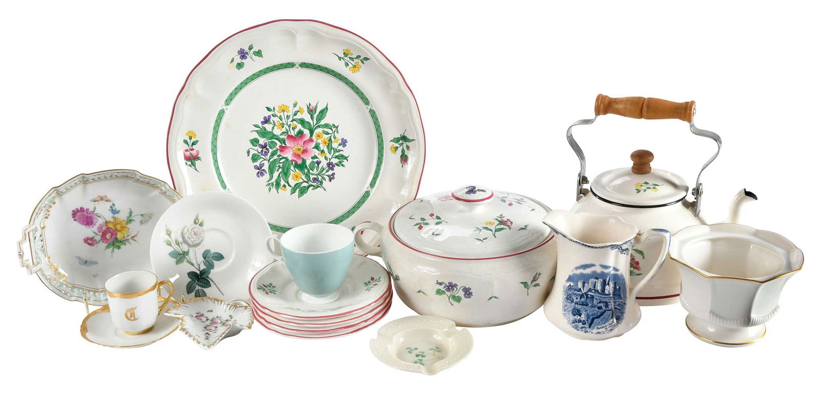 16 Assorted Pieces of Porcelain Tableware, Jimmy Carter Provenance (1 of 8)