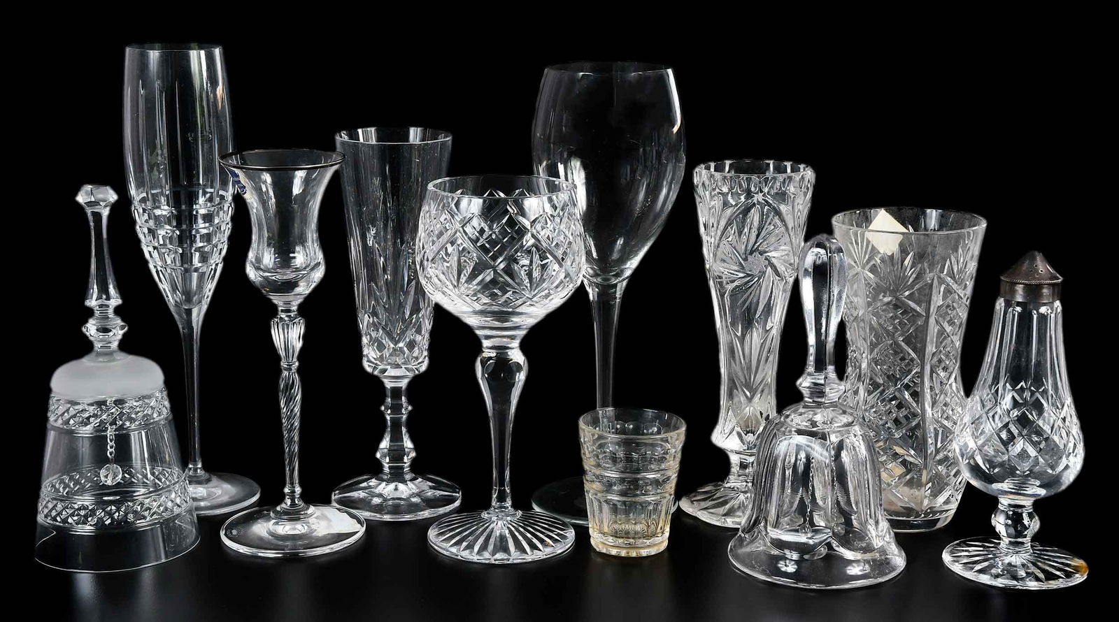 21 Assorted Glass Table Objects, Jimmy Carter Provenance (1 of 3)