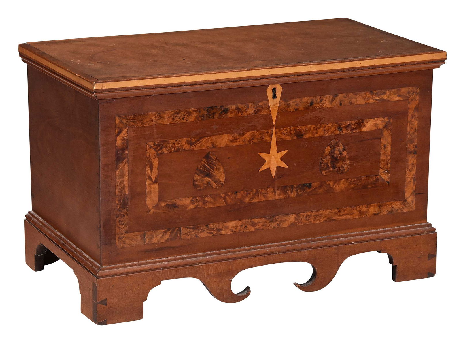 Fine American Child's Diminutive Inlaid Cherry Blanket Chest (1 of 6)