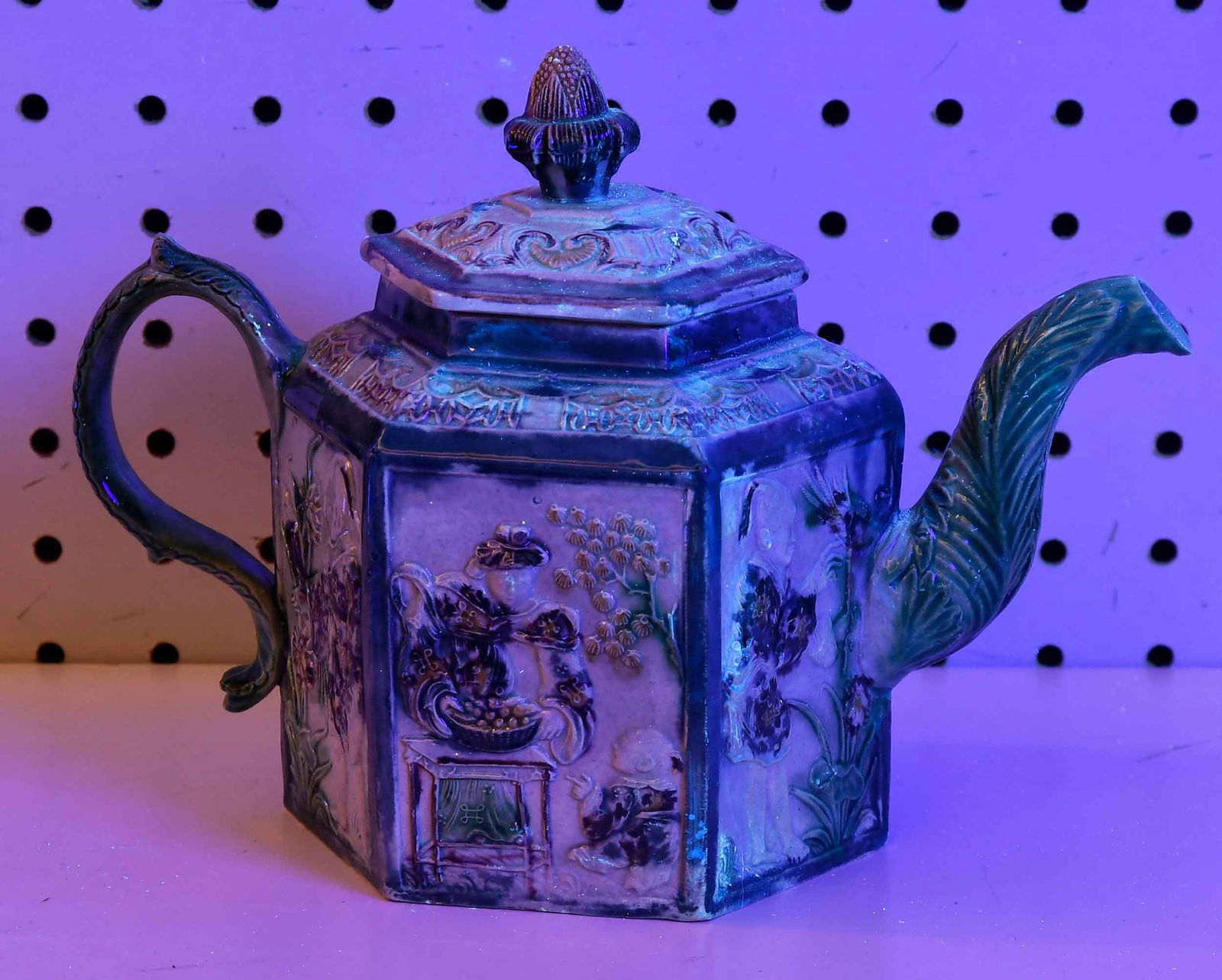 Whieldon Type Hexagonal Teapot - 10