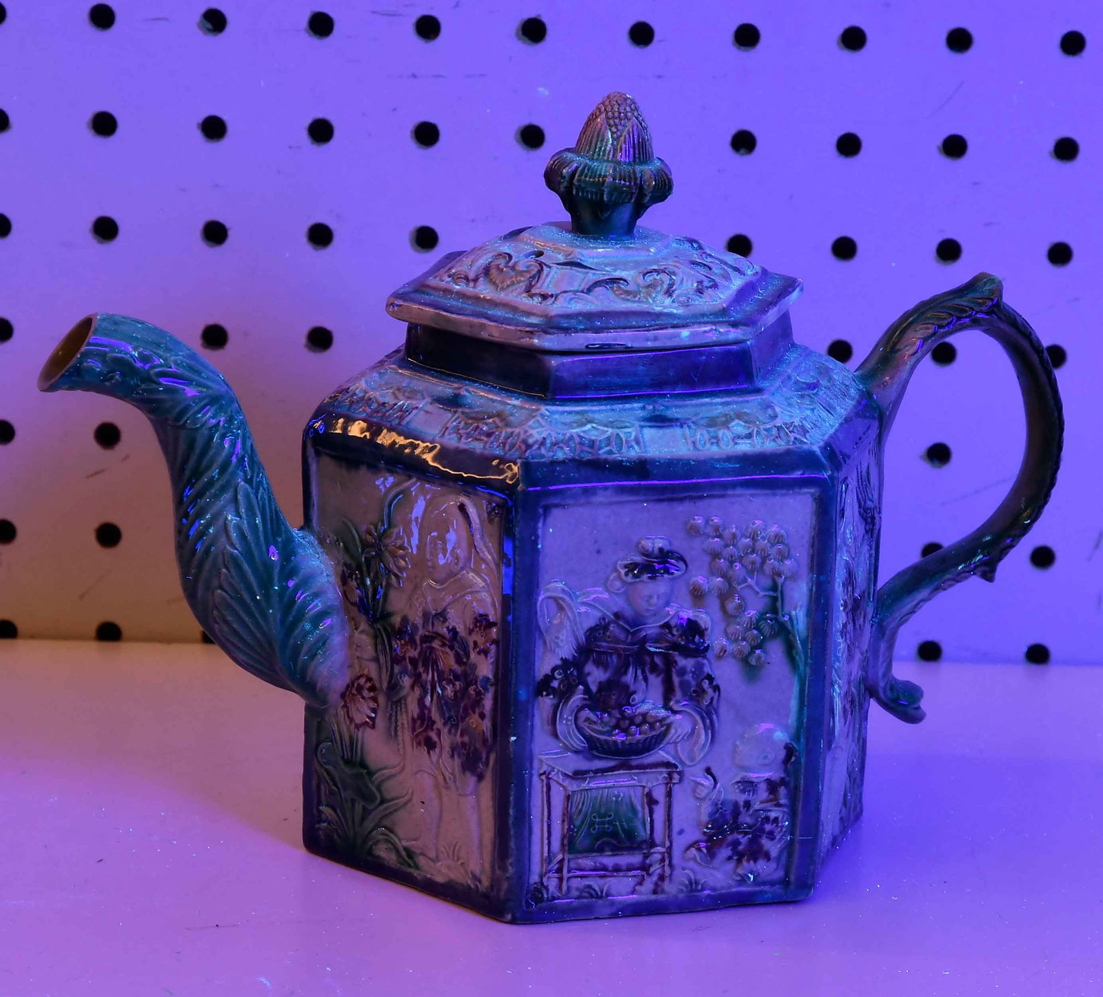 Whieldon Type Hexagonal Teapot - 9