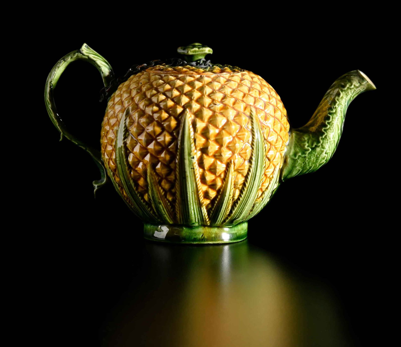 Staffordshire Lead Glazed Earthenware Pineapple Teapot (1 of 13)