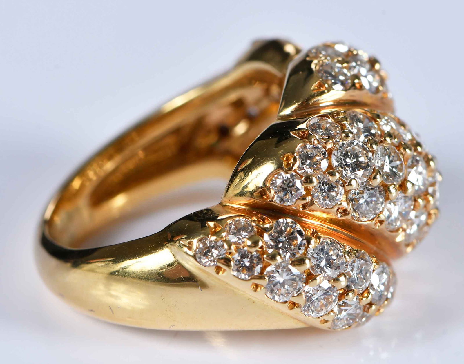 18kt. Diamond Dinner Ring - 2