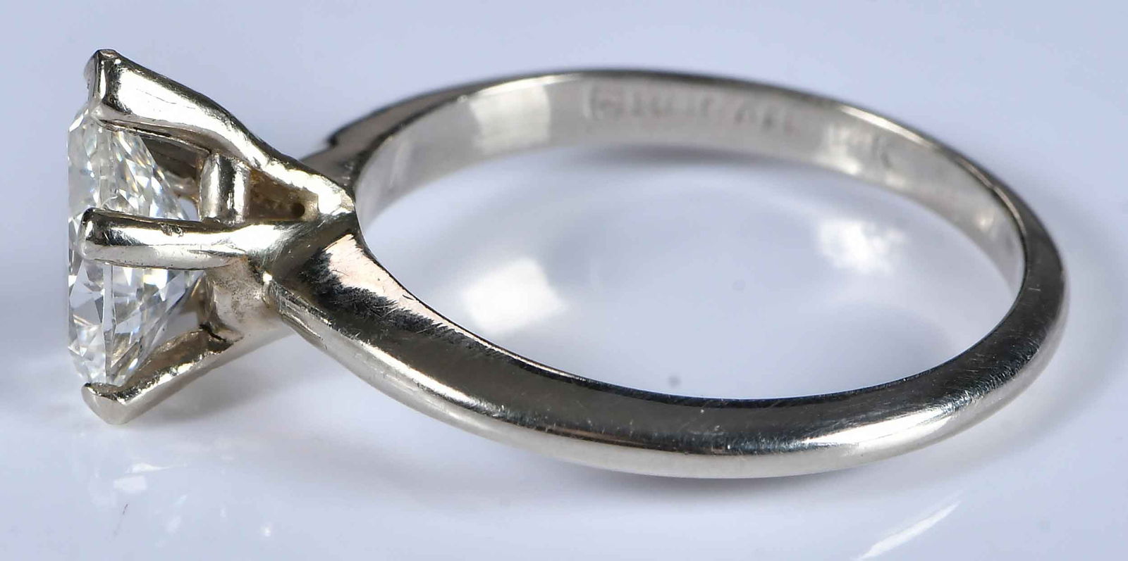 14kt. Solitaire Pear Shape Diamond Ring - 2