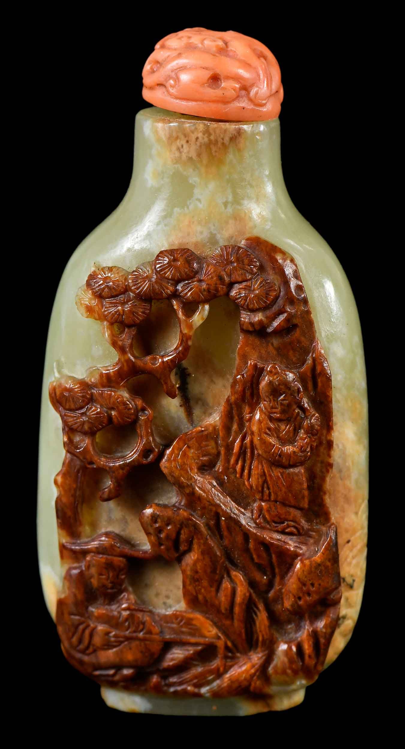 Chinese Carved Mottled Jade Snuff Bottle (1 of 7)