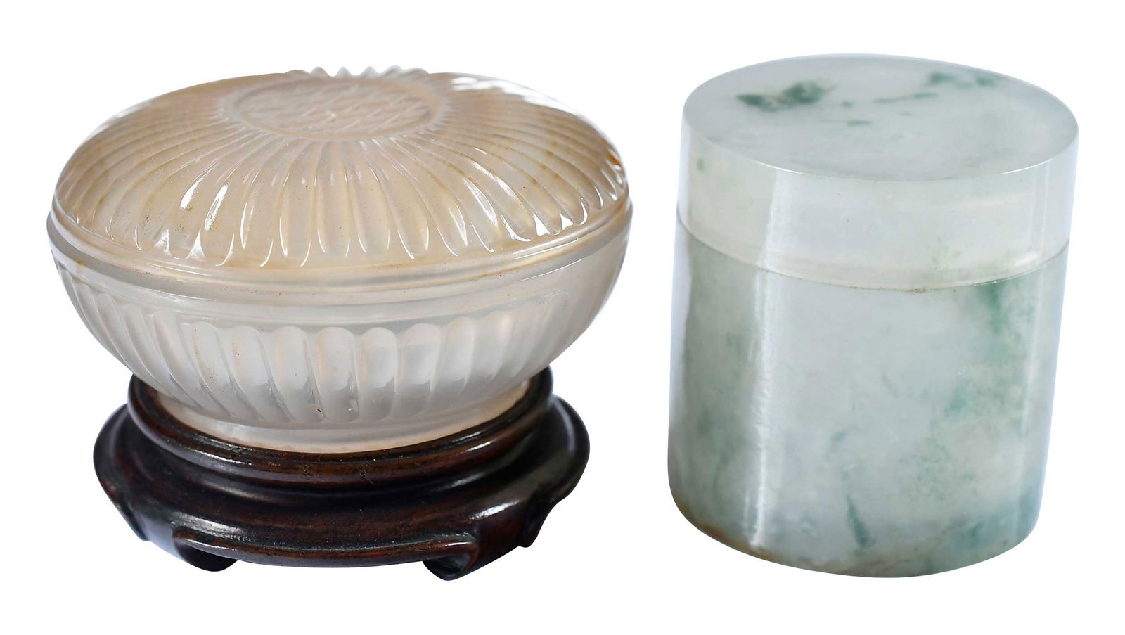 Two Chinese Carved Agate Miniature Boxes (1 of 4)