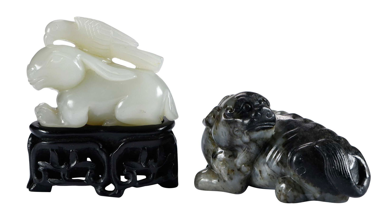 Two Chinese Carved Jade Animals (1 of 8)