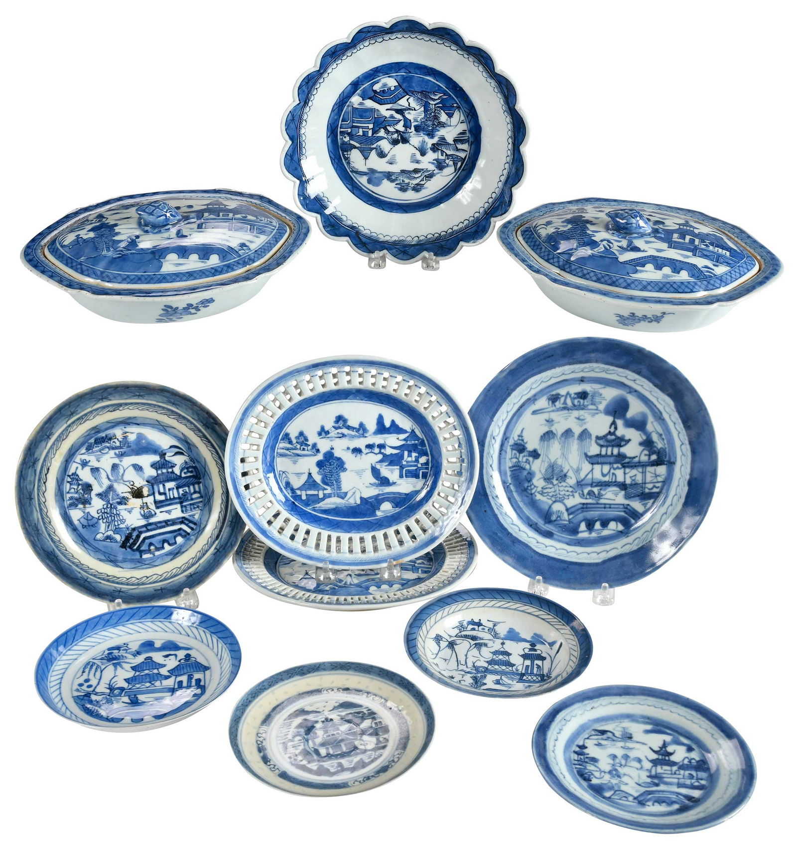 Eleven Pieces of Chinese Blue and White Porcelain (1 of 7)