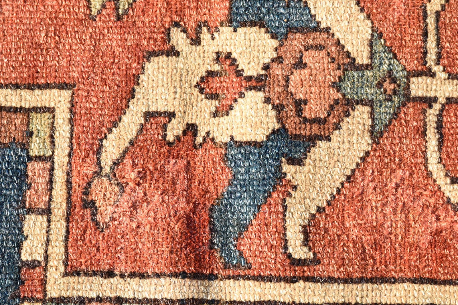 Serapi Carpet - 11