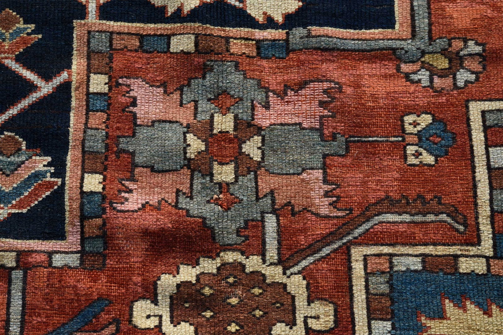 Serapi Carpet - 9