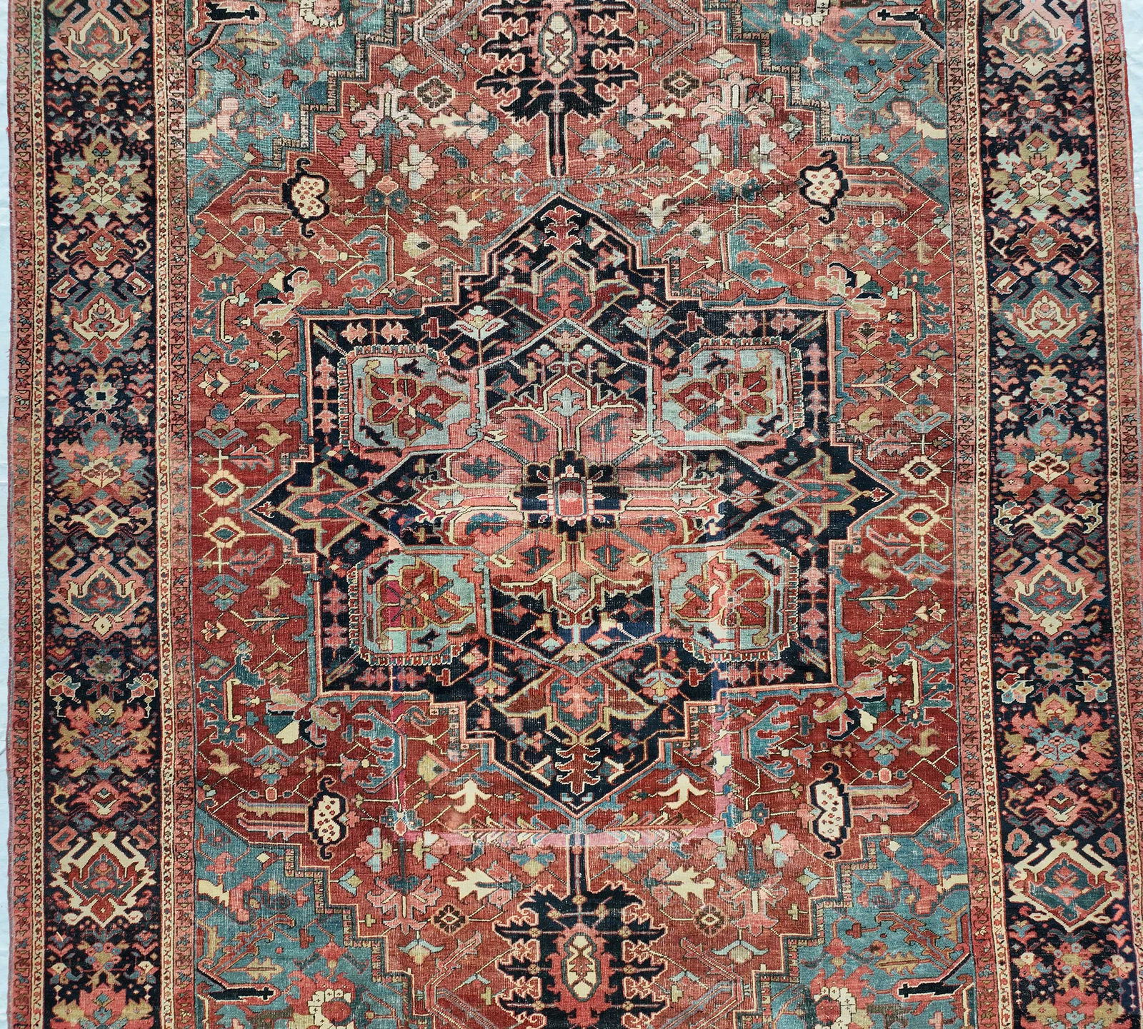 Serapi Carpet - 2