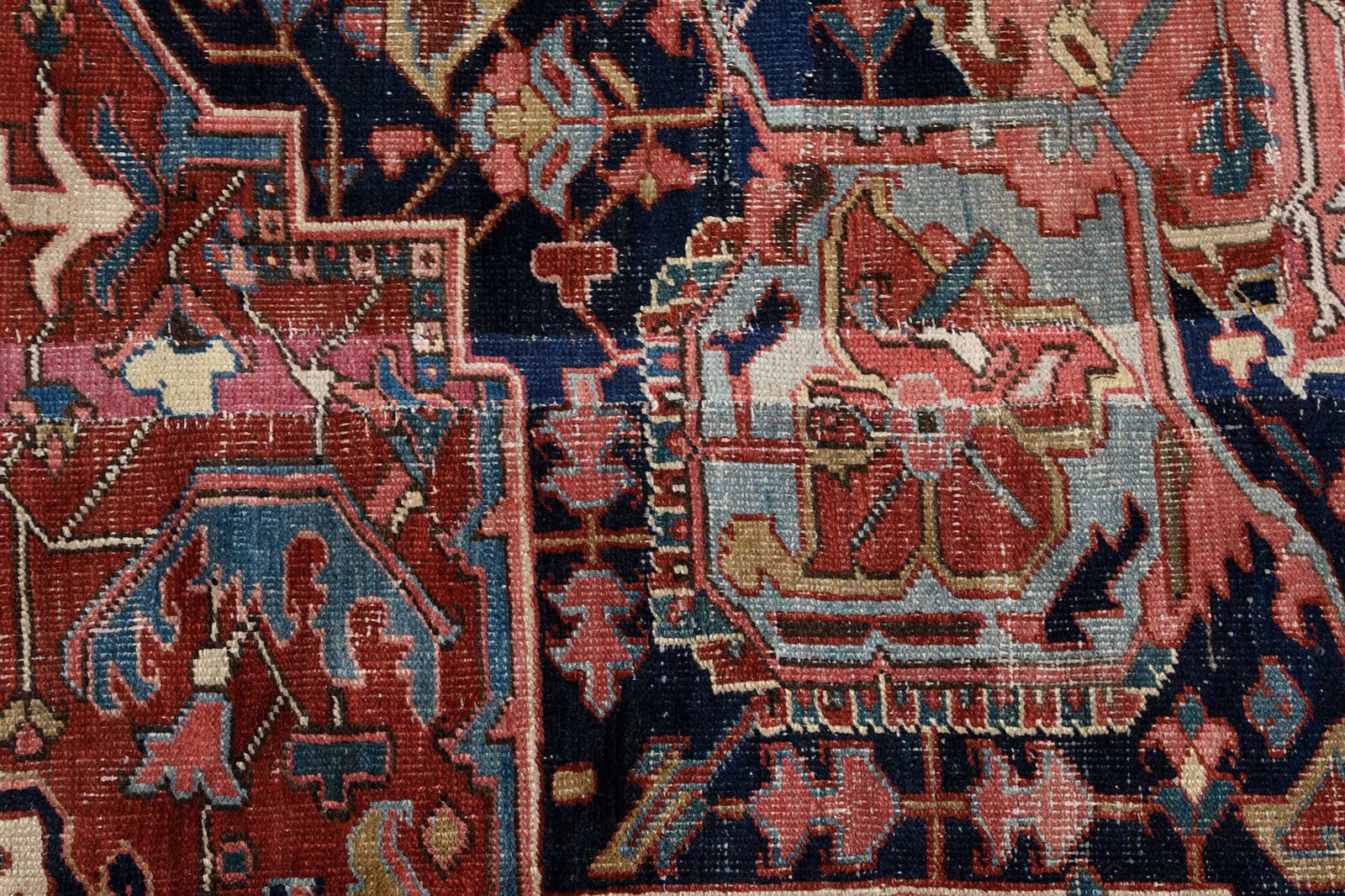 Serapi Carpet - 5