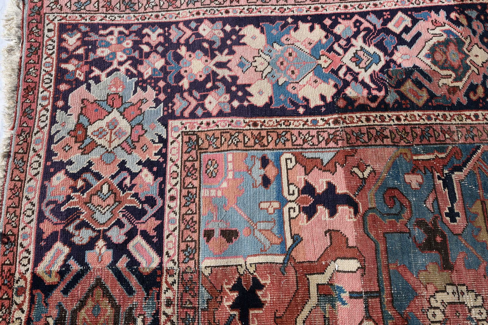 Serapi Carpet - 7