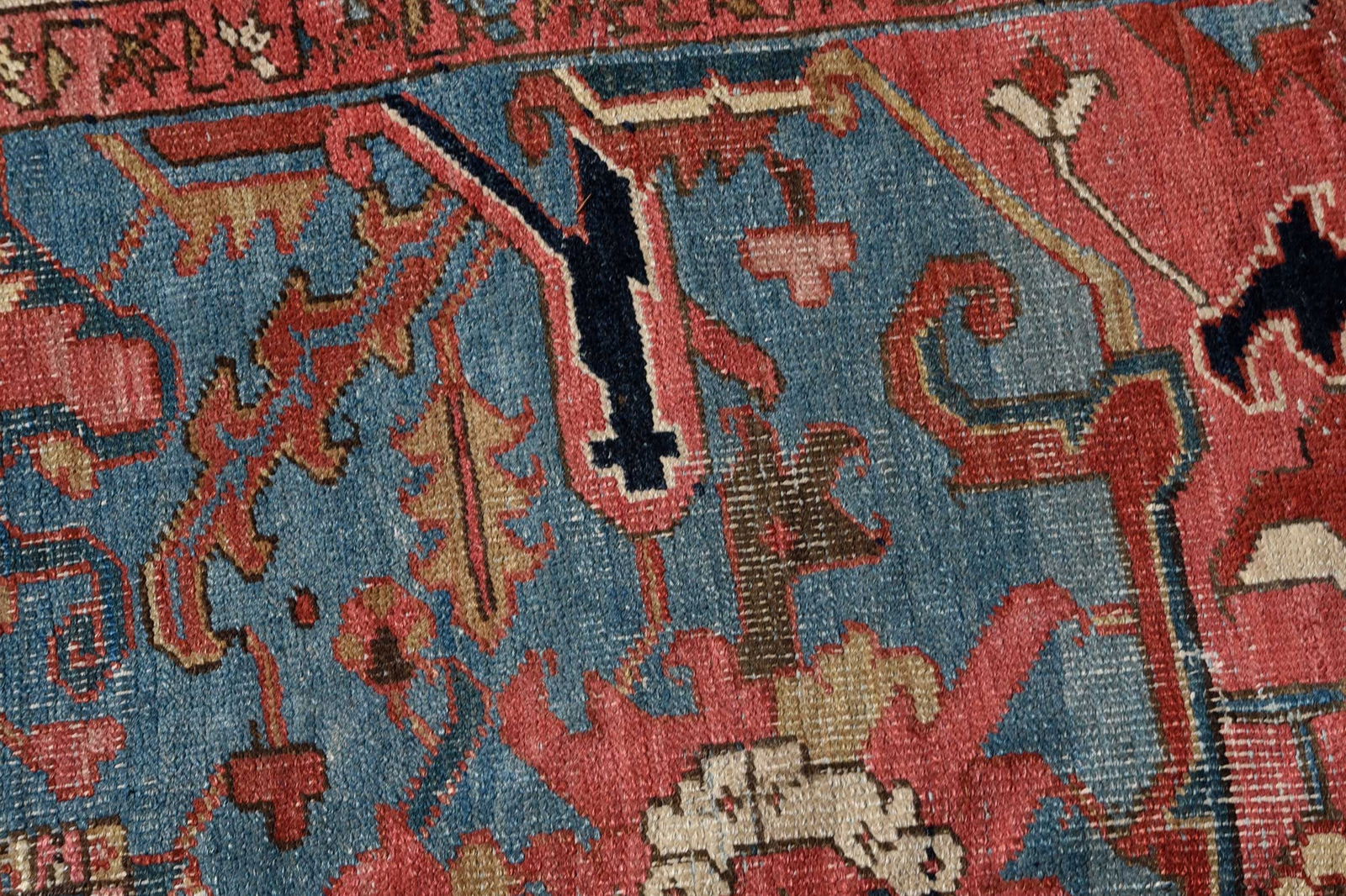 Serapi Carpet - 8