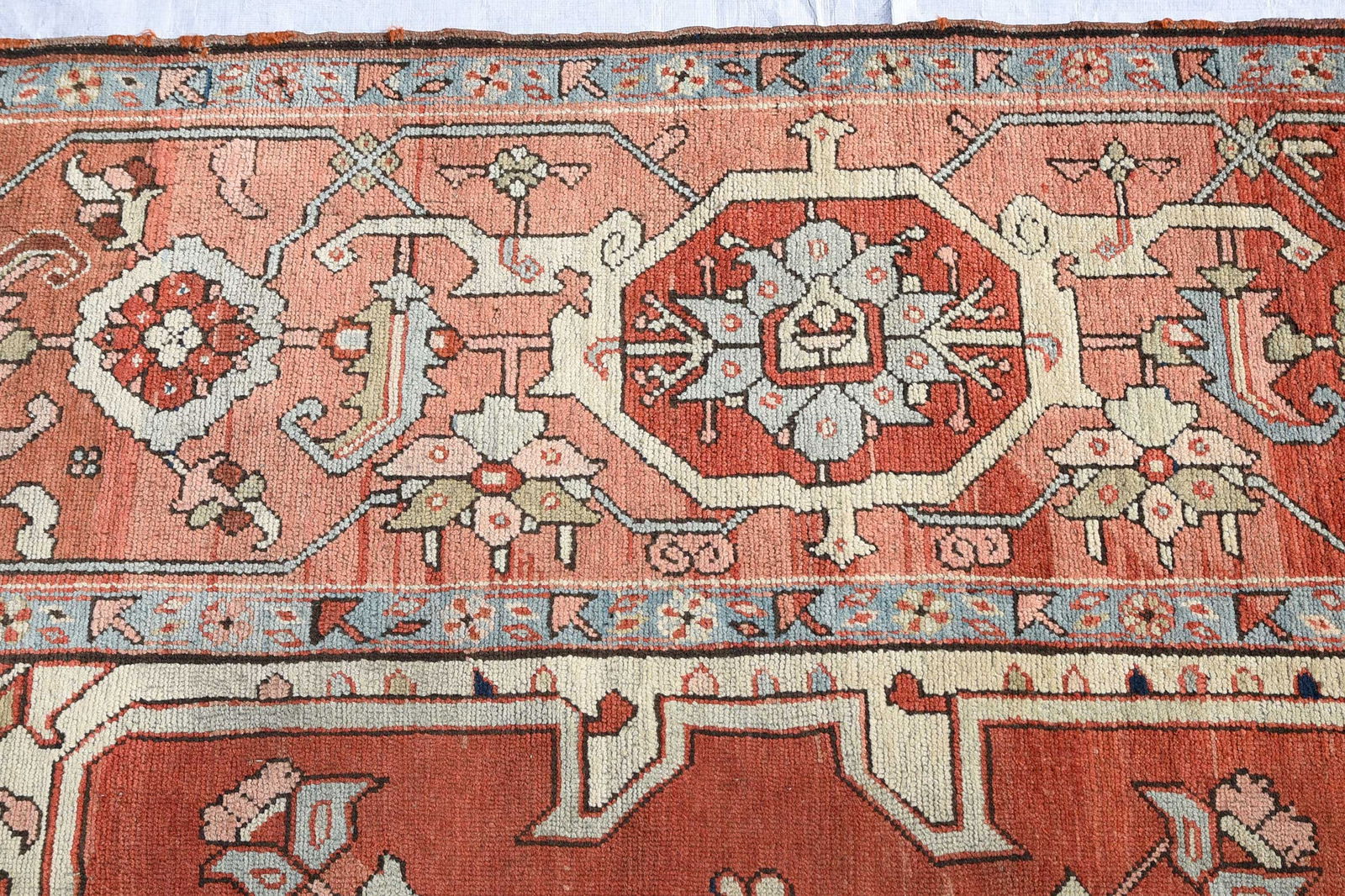 Serapi Carpet - 9