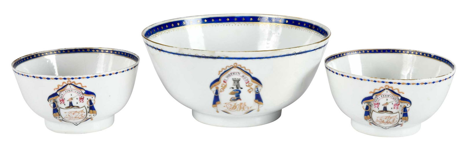 Two Chinese Export Monogrammed Tea Bowls and Waste Bowl (1 of 9)