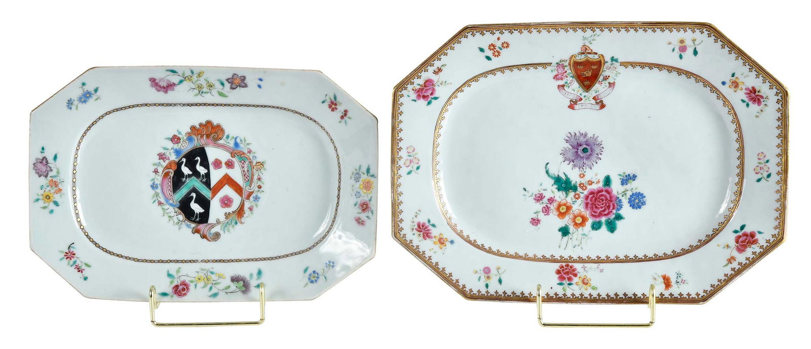 Two Chinese Export Armorial Octagonal Serving Dishes (1 of 5)