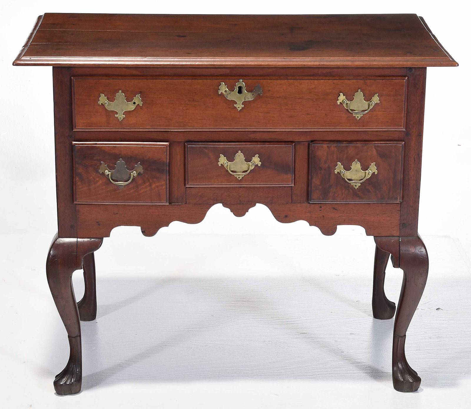 Pennsylvania Chippendale Figured Walnut Dressing Table, Amory Haskell Provenance - 2