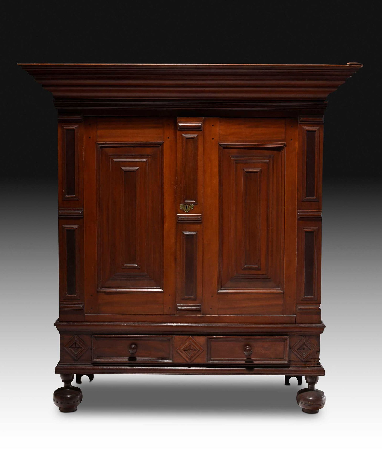 Fine New York William and Mary Gum and Mahogany Kast (1 of 19)