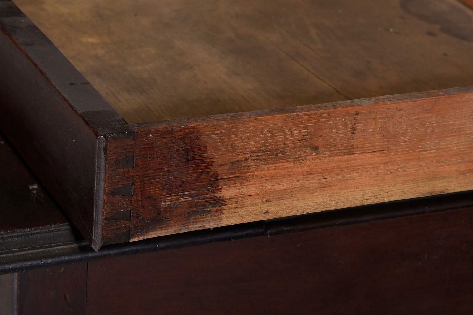 Extremely Rare North Carolina Chippendale Walnut Tea Table, Garvan Provenance - 16