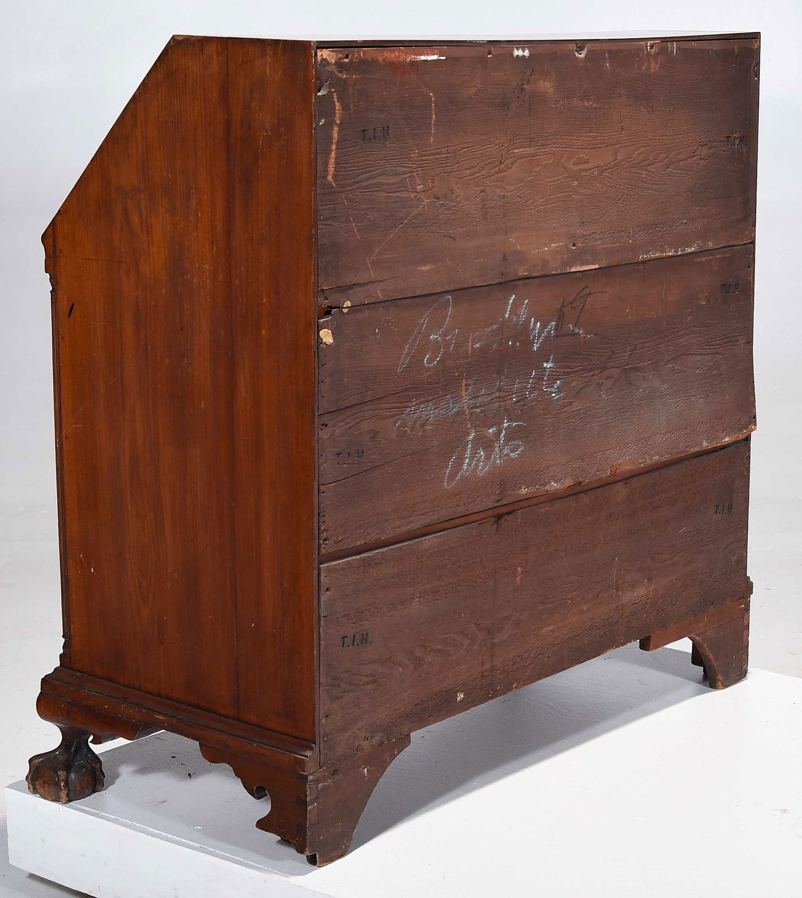 Unusual Chippendale Carved Slant Front Desk - 3