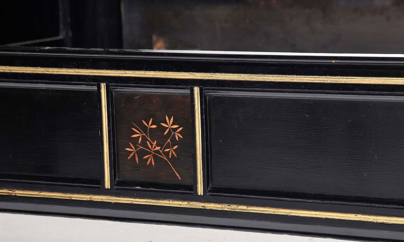 Aesthetic Movement Inlaid and Parcel Gilt Ebonized Bed, Possibly Herter - 5
