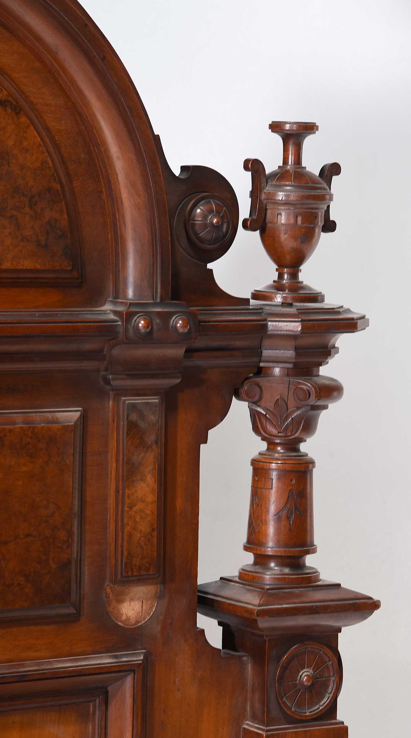 Renaissance Revival Carved and Figured Walnut Bed, Thomas Brooks Attributed - 4