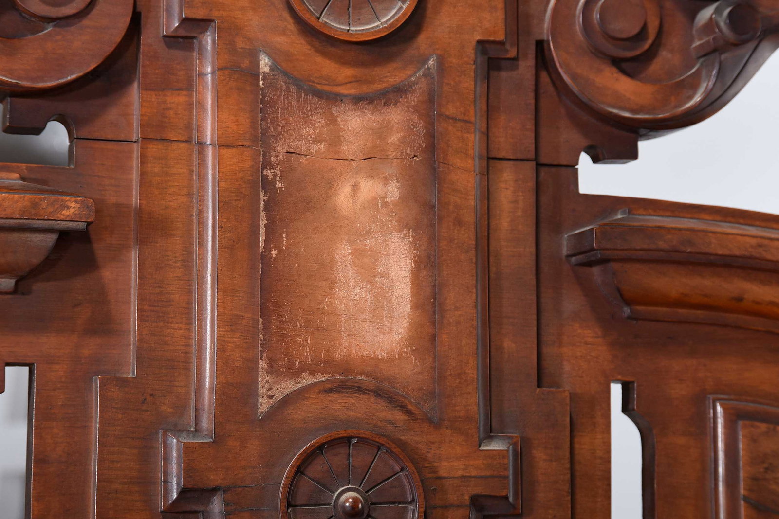 Renaissance Revival Carved and Figured Walnut Bed, Thomas Brooks Attributed - 8