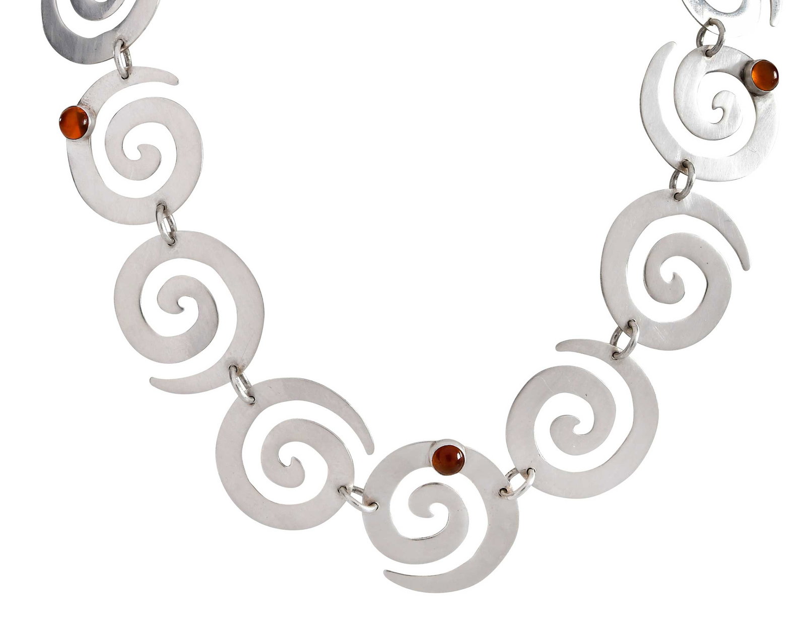 Sterling Silver Swirl Necklace with Amber: five round cabochon cut amber, approx. 6.0mm, 15 swirl links, approx. 1-1/8 in. in diameter, 20in. length, 51.2 g Provenance: Private Collection, Asheville, North Carolina Note: Brunk Auctions makes n