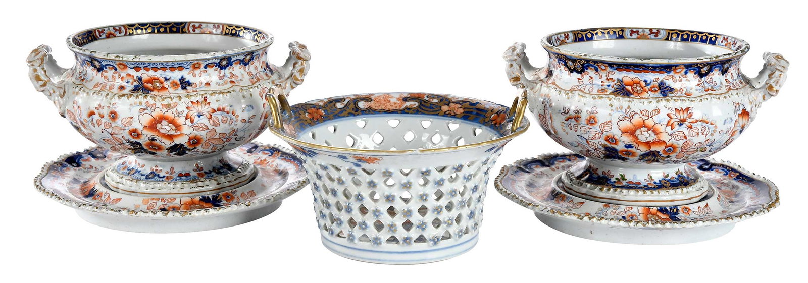 Five Pieces of Imari Palette Porcelain Tableware (1 of 4)