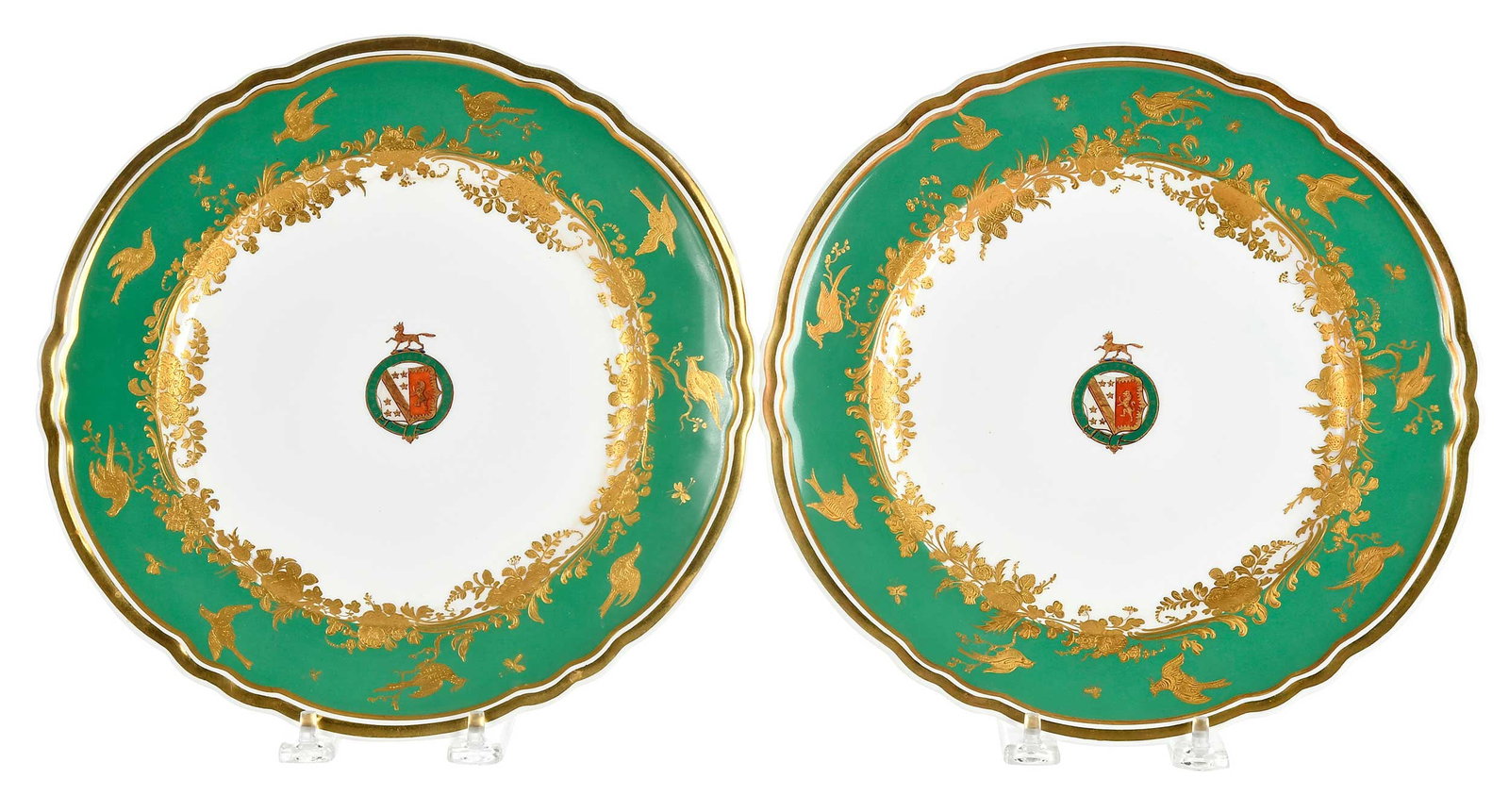 Pair of Davenport Armorial Porcelain Dinner Plates (1 of 7)
