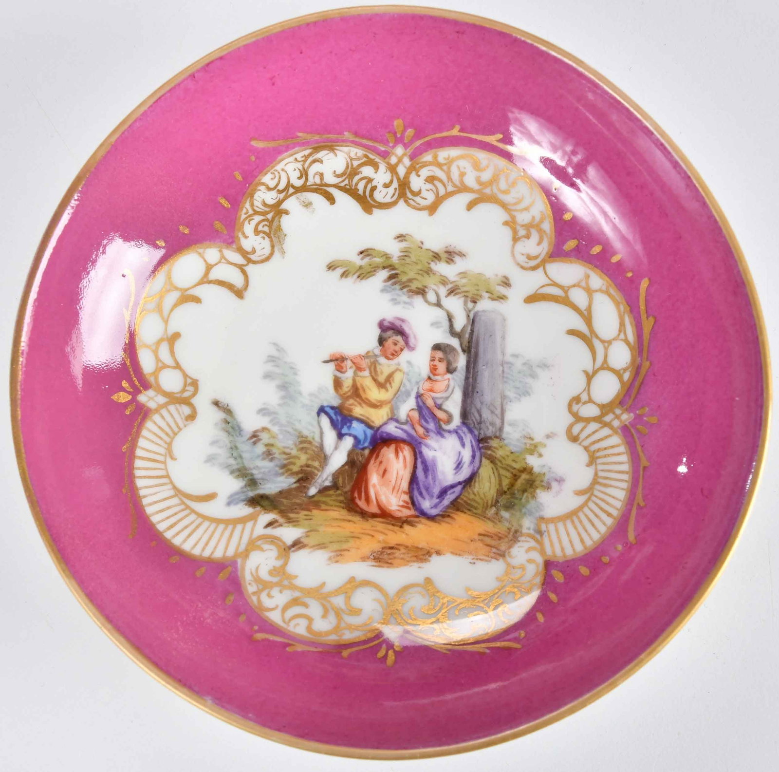 Six Raspberry Ground Porcelain Table Objects - 2