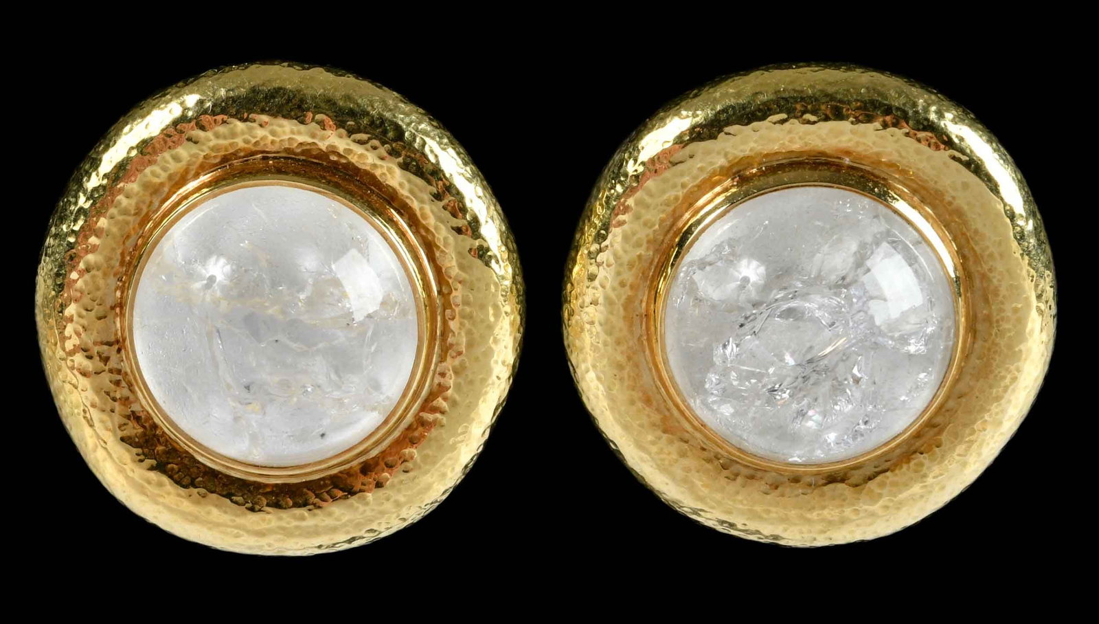 18kt. Elizabeth Gage Crackle Quartz Earrings: two round cabochon cut crackle quartz, approx. 16.5mm, hammered finish, marked "750, EG, GAGE", yellow gold, clip on, 28.0mm diameter, 39.5 g Provenance: Private Collection, Highlands, North Carolina 